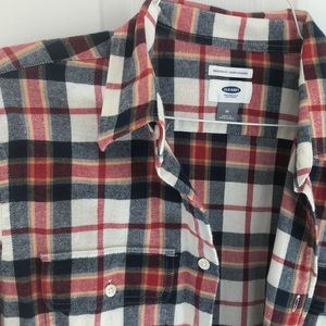 Old navy men’s button down flannel shirt